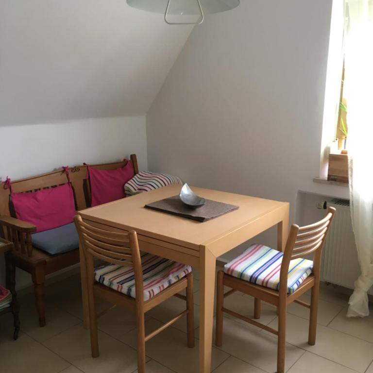Augsburg-Bergheim E. - Apartamento de 2 dormitorios - 3