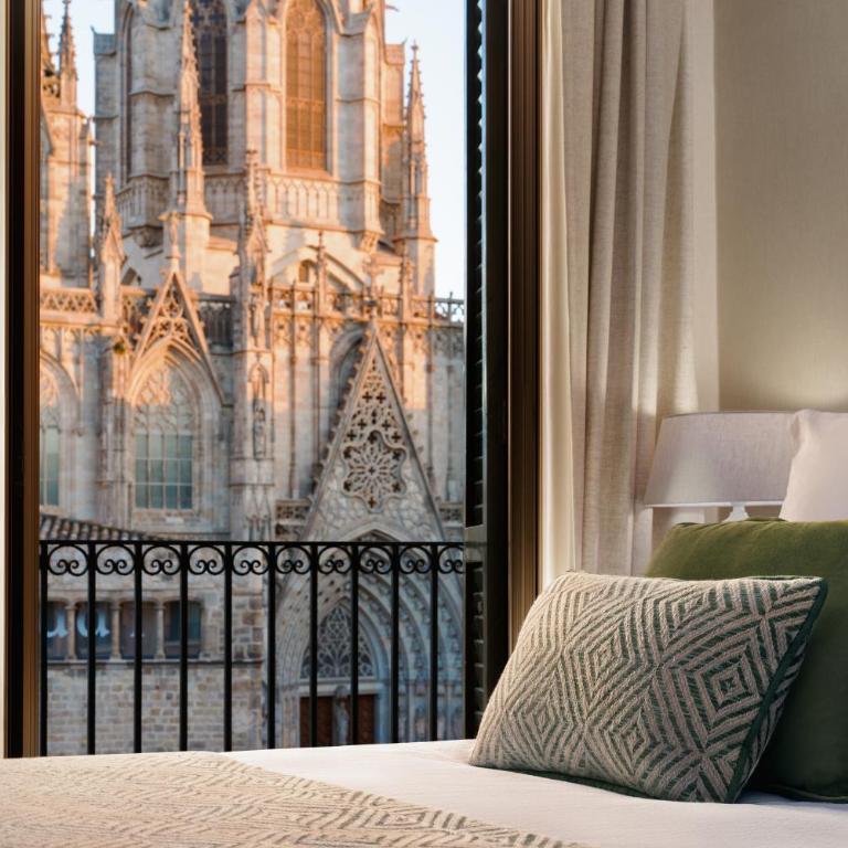 Lamaro Hotel Barcelona - Preferred Hotels & Resorts - Lifestyle Collection - Grand Master Suite - 4