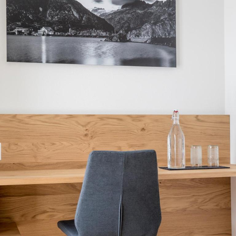 Hotel Grimsel Passhöhe - Deluxe Doppelzimmer mit Balkon - 1