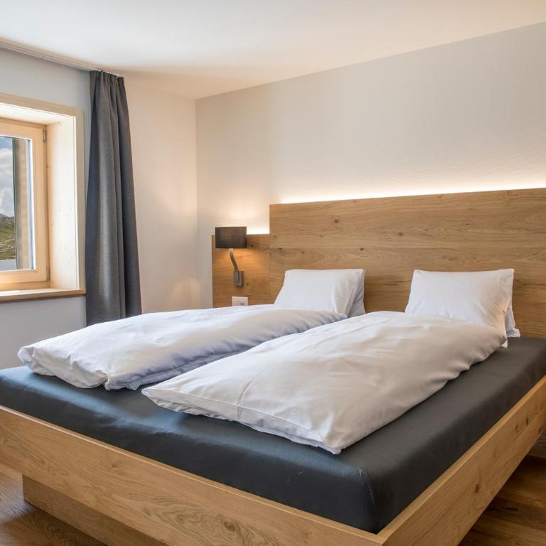 Hotel Grimsel Passhöhe - Deluxe Vierbettzimmer - 9