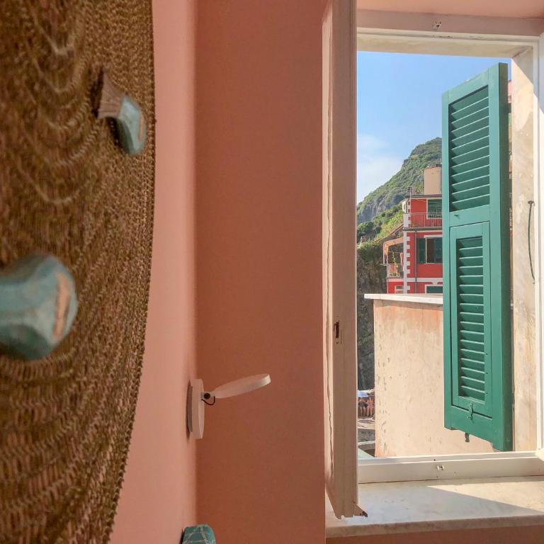 Ai Pesci Room Rental - Deluxe Doppelzimmer mit Balkon und Meerblick - 5