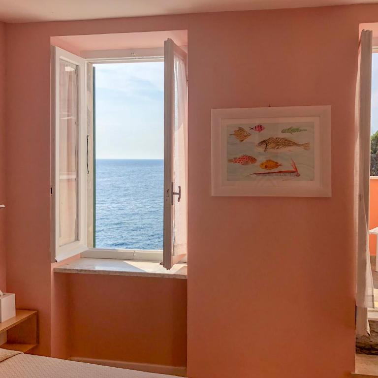 Ai Pesci Room Rental - Deluxe Doppelzimmer mit Balkon und Meerblick - 7