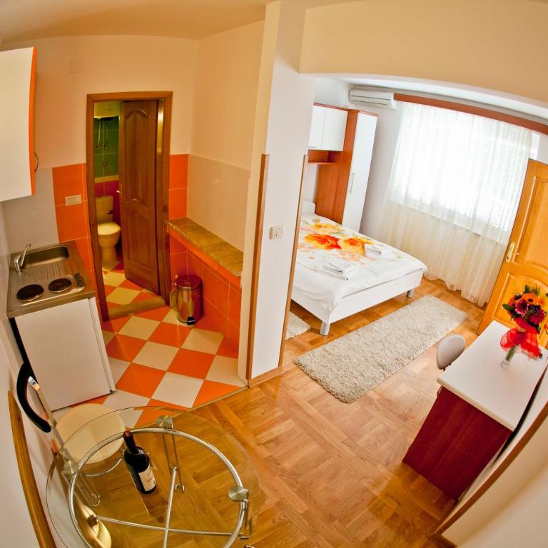 Apartments Stefan - Studio (2 Adults) - 7