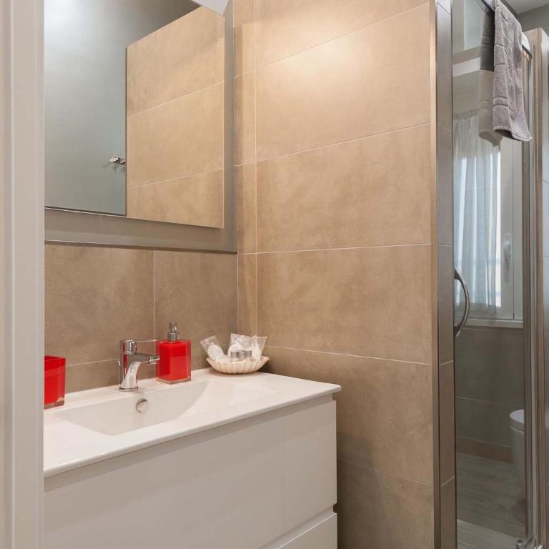 M&M House - Appartamento con 2 Camere da Letto - 32