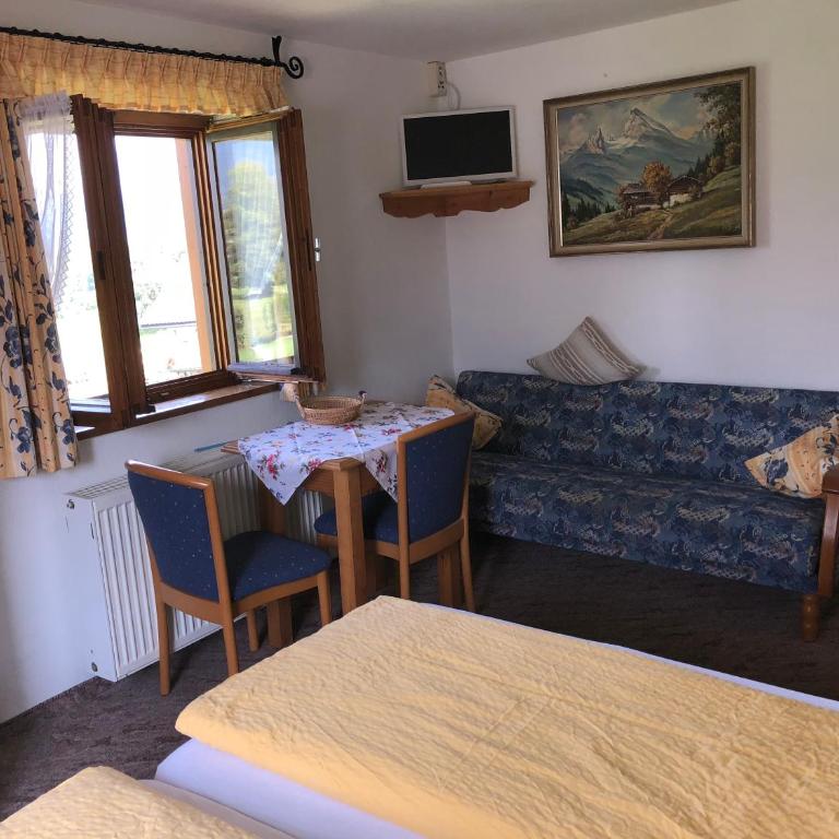 Gästehaus Marianndl - Doppelzimmer mit Balkon - 20