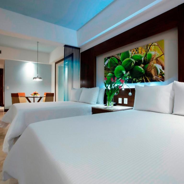 Krystal Grand Nuevo Vallarta - Suite Junior con vistas a la piscina - 2 camas dobles - 2