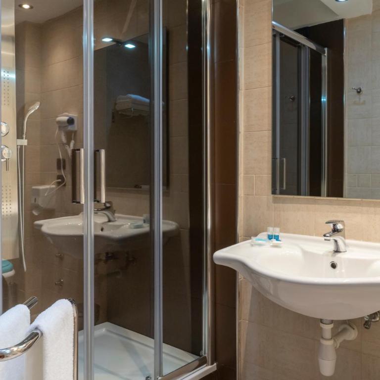 Hotel Continental - Junior Suite con Vista Mare - 3