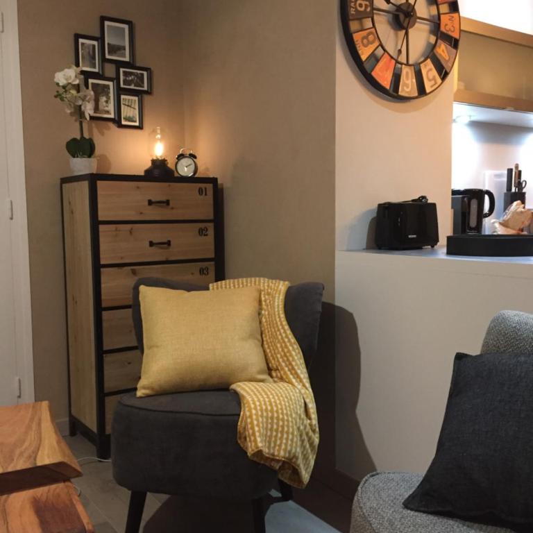 Parenthèse au Calme Proche Genève avec Parking - Appartement - 20