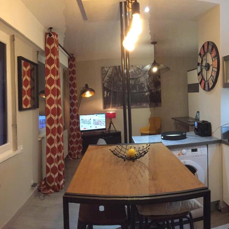 Parenthèse au Calme Proche Genève avec Parking - Appartement - 9