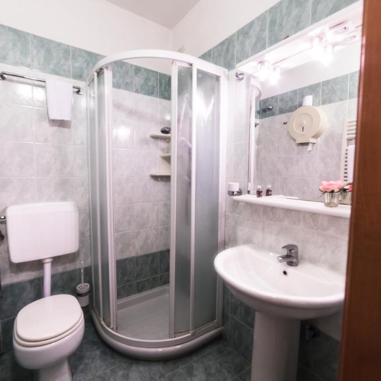 Hotel Maxim Axial - Camera Singola Ampia - 2