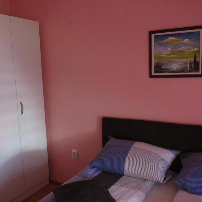Apartmani KNEŽEVIĆ - One-Bedroom Apartment - 10