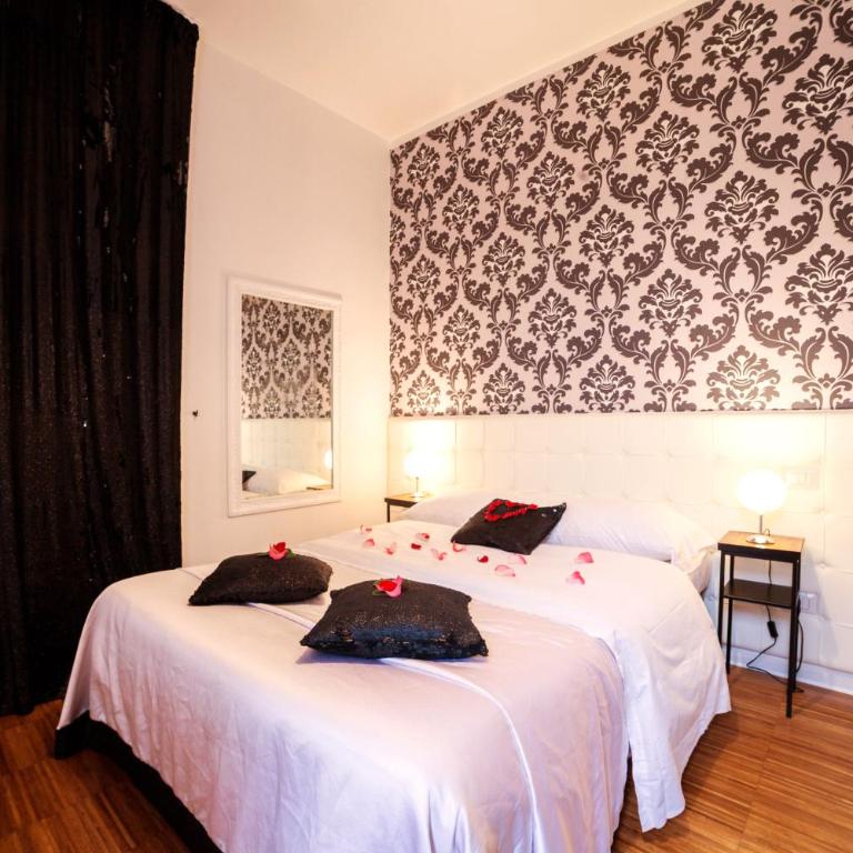 Ostiense Suites - Double Room with Private Bathroom - 4