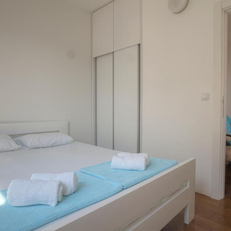 Apartments Minja Nerin - Apartment with Sea View - 2
