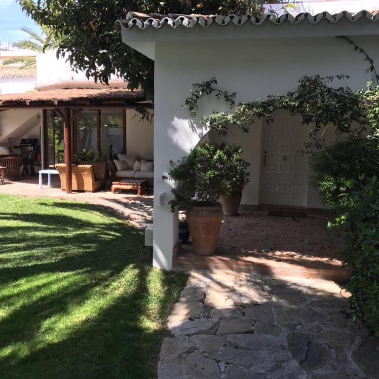 Villa with Heated Pool and Jacuzzi close to Puerto Banus and Beach - Villa de 3 dormitorios - 42