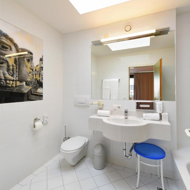 Hotel Neutor Express - Junior Suite mit Balkon - 6