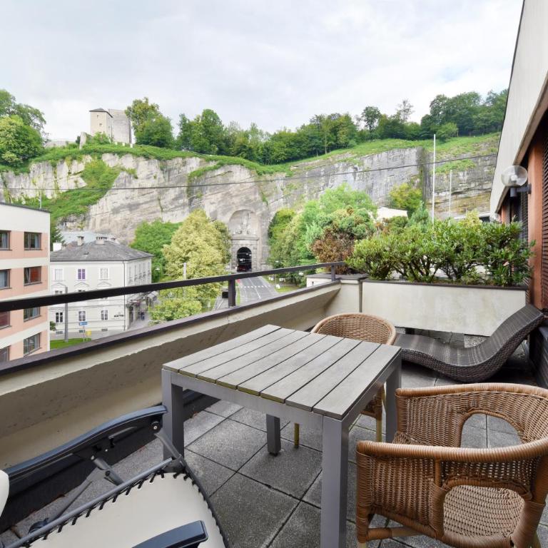 Hotel Neutor Express - Junior Suite mit Balkon - 5