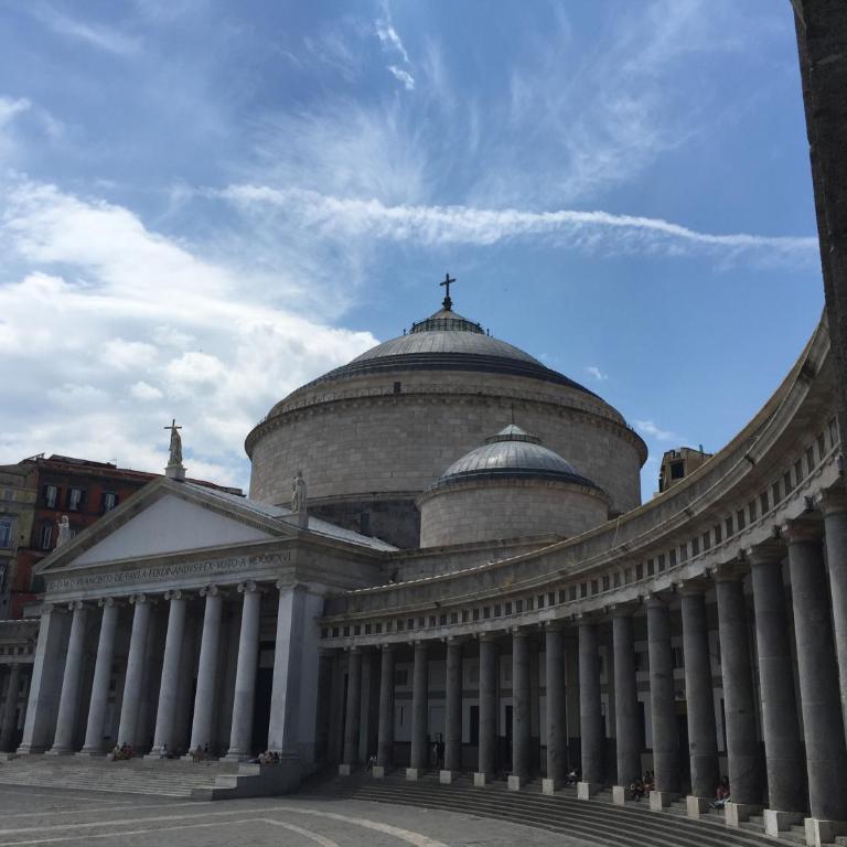 Il Posto Fisso Napoli Plebiscito Chiaia - One-Bedroom Apartment - 12