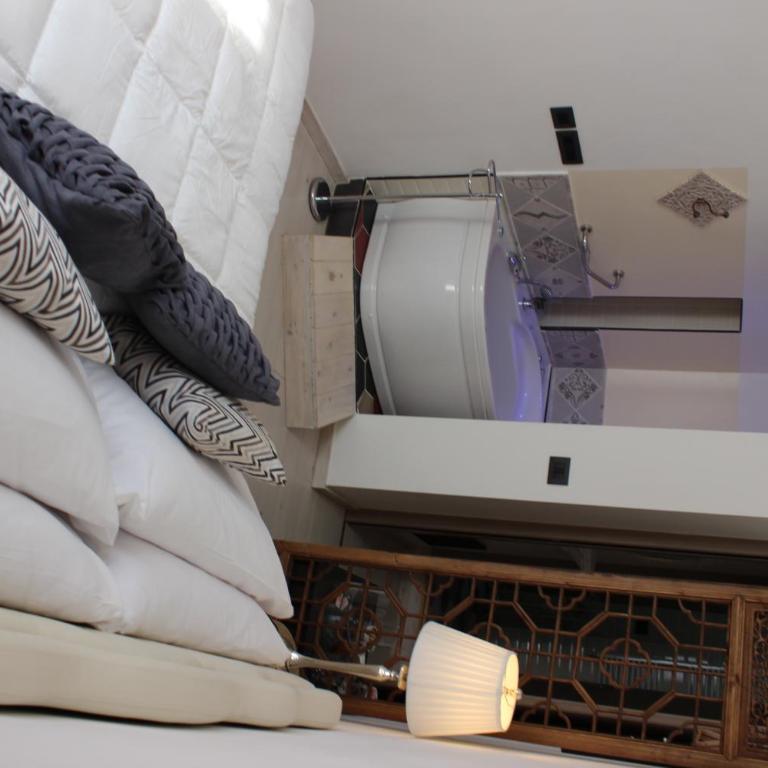 Aparthotel Dei Mercanti - White Apartment - 4