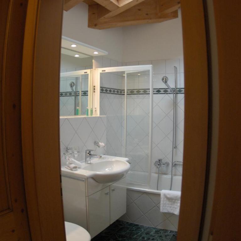 Chalet Guggenbiel - Apartamento con vistas a las montañas - 21