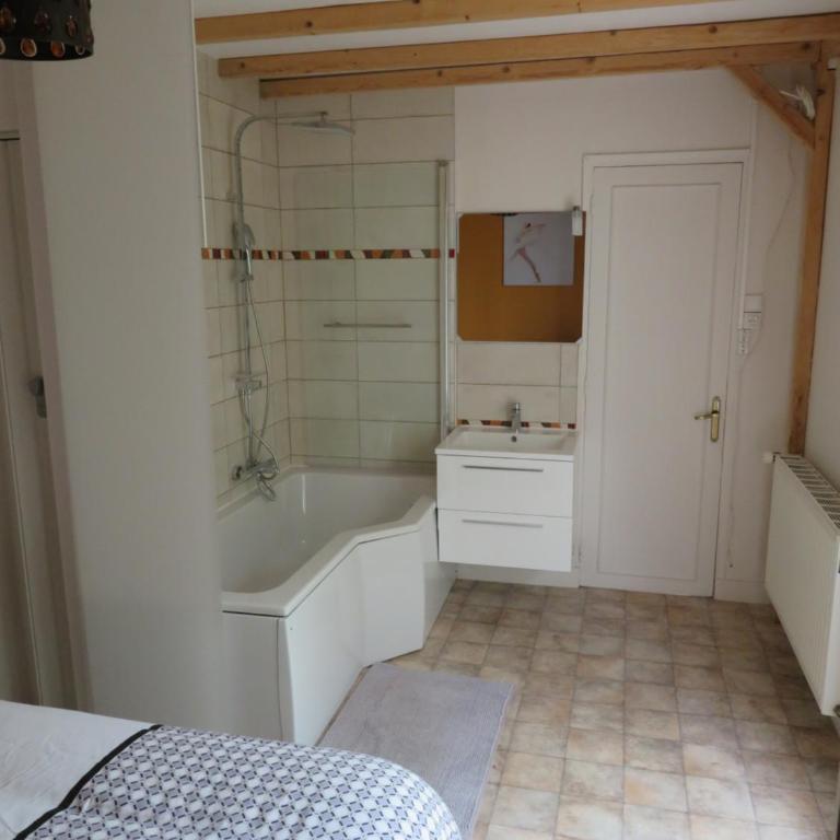 Gîte La Pierre Qui Tourne - Casa Vacanze - 7