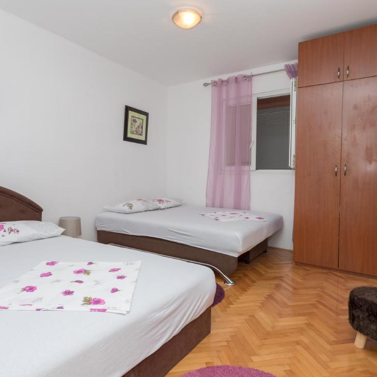 Apartments Vanja - One-Bedroom Apartment - 10