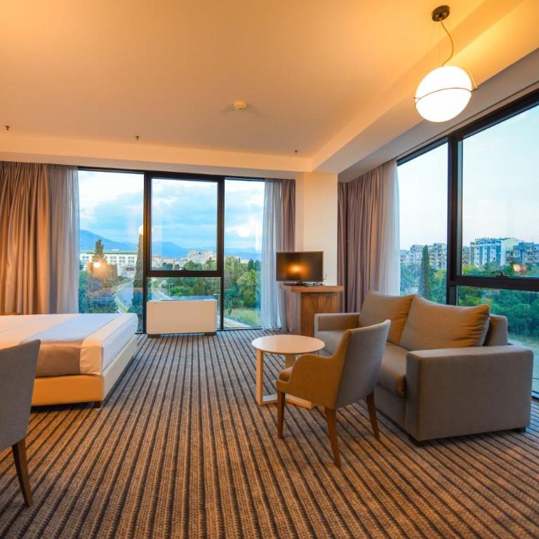 Hotel Union - Deluxe Apartment - 1