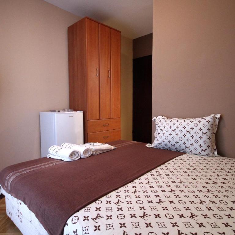 Apartments Vila Galileo - Dvokrevetna Soba sa Bračnim Krevetom - 50