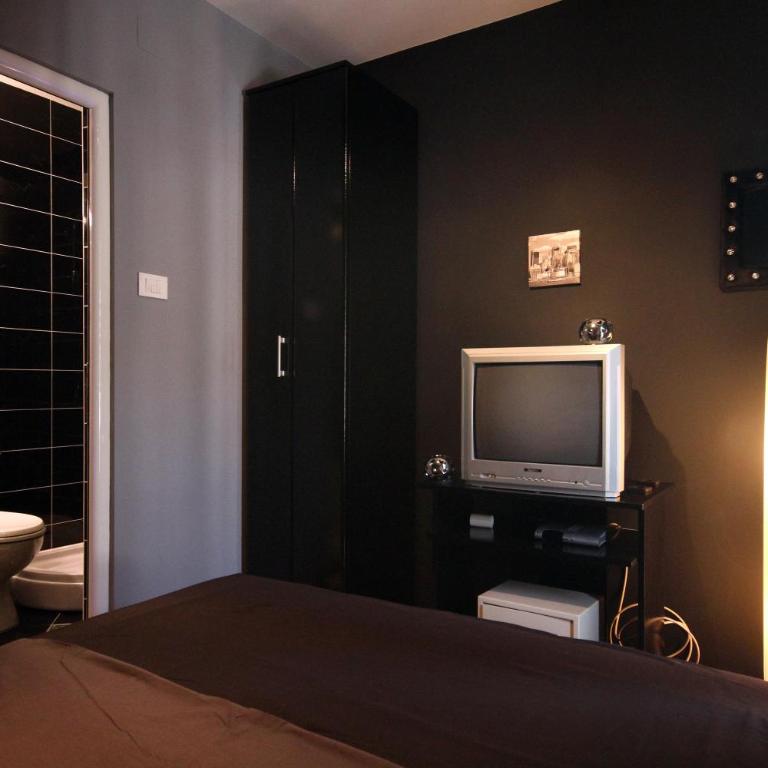 Apartments Vila Galileo - Dvokrevetna Soba sa Bračnim Krevetom - 52