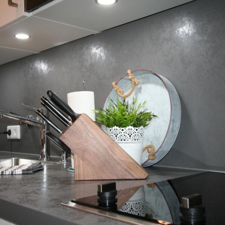 Alpenflair Ferienwohnungen Whg 106 - Apartment - 13