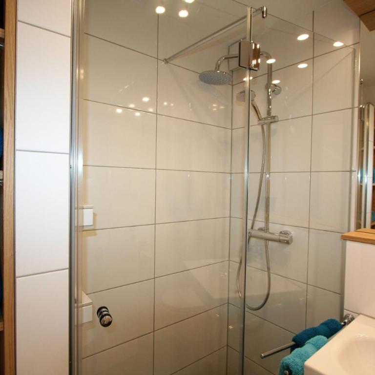 Alpenflair Ferienwohnungen Whg 106 - Apartment - 8