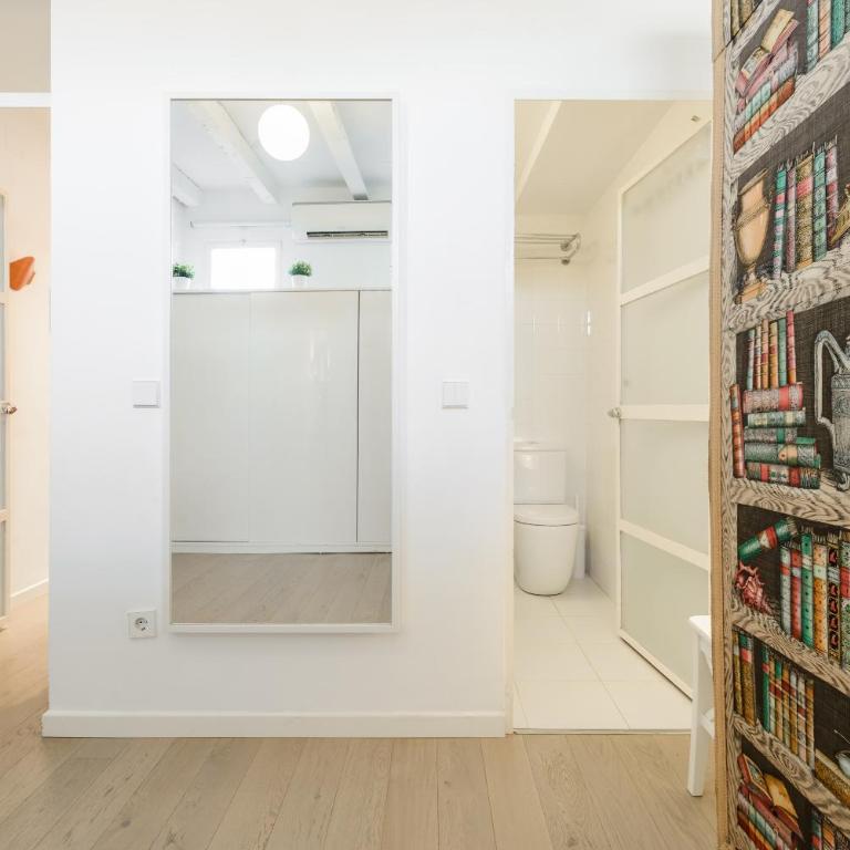 Reina Sofía - Buhardilas con encanto, AC - Apartment - 12