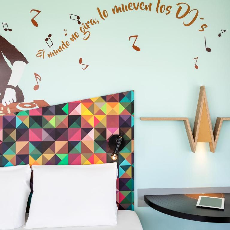 Ibis Styles Merida Galerias - Habitación Doble Estándar con 1 cama doble - 11