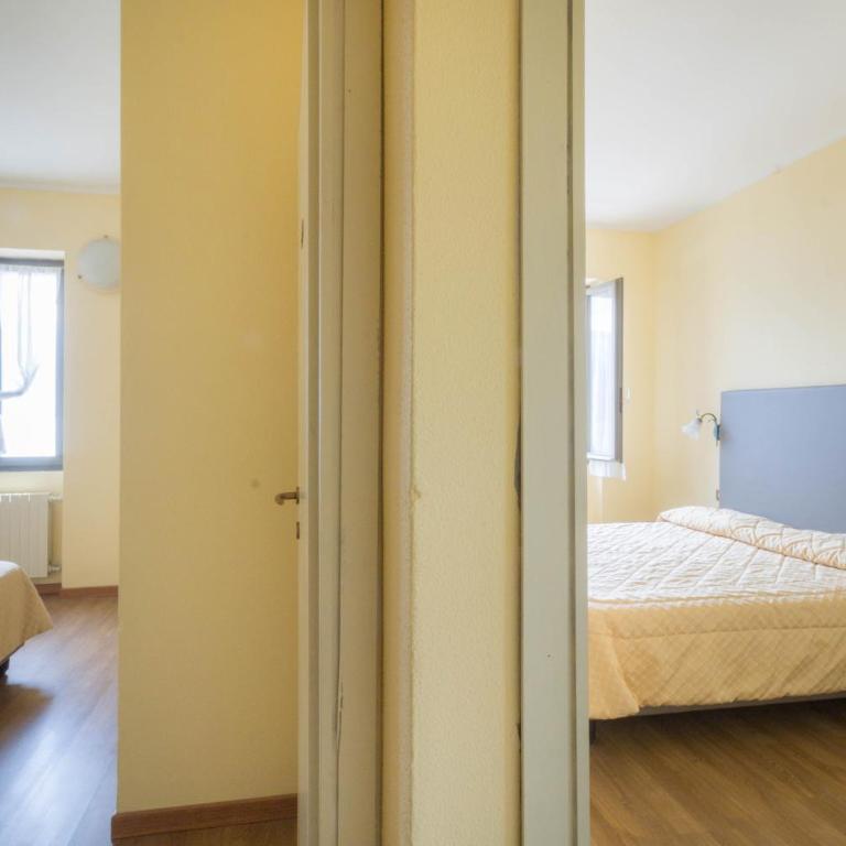 Hotel Lido - Camera Familiare con Vista Lago - 7