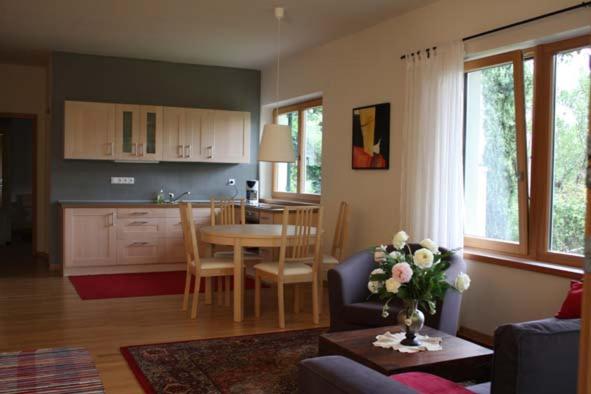 Haus Rogger - Appartamento con Vista Giardino - 12