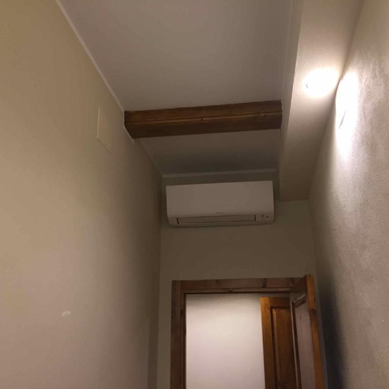 Lovely Apartments Barra di ferro centro Storico Cuneo - One-Bedroom Apartment with View - 17