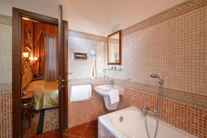 Residenza Hotel San Maurizio - Camera Tripla Superior - 9