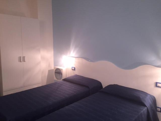 Hotel Sandalion - Camera Economy Doppia con Letti Singoli - 3