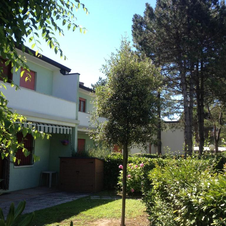 Adriella apartments - Three-Bedroom Apartment - 22