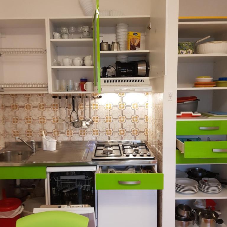 Adriella apartments - One-Bedroom Apartment with Terrace - 22