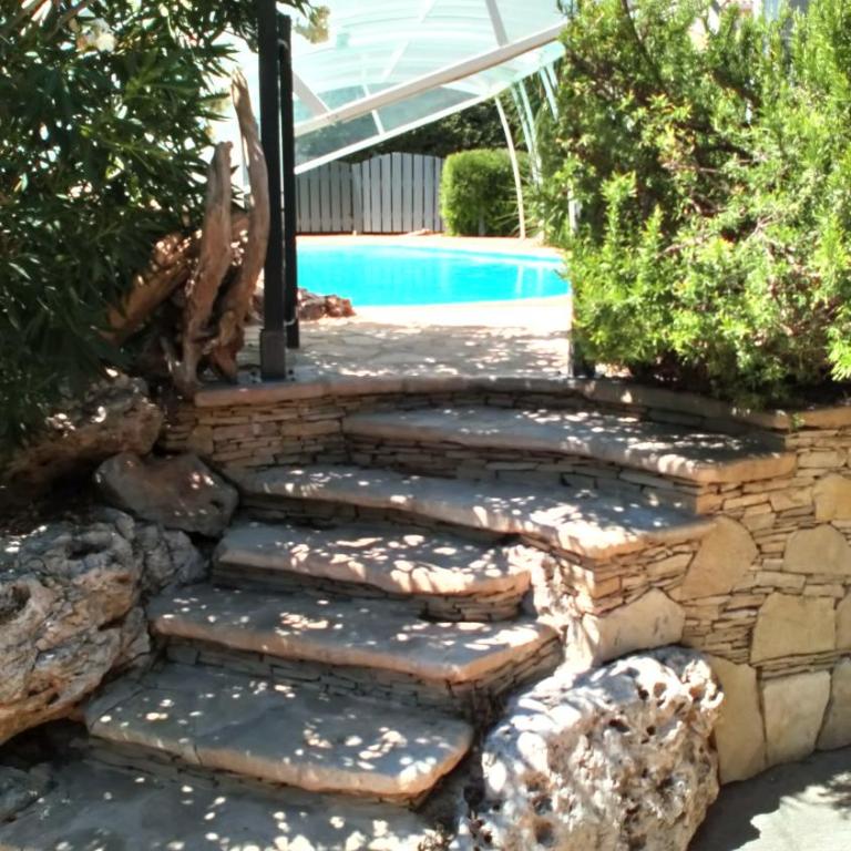 villa provençal avec piscine a vias de 10 personnes - Maison de Vacances - 16