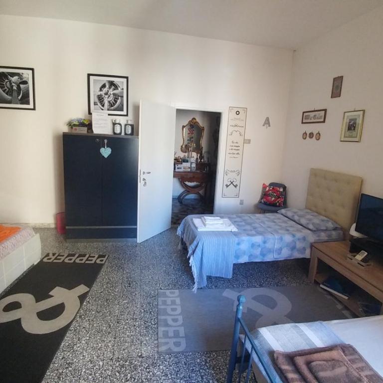 Miky M House B&B - Quadruple Room with External Private Bathroom - 10