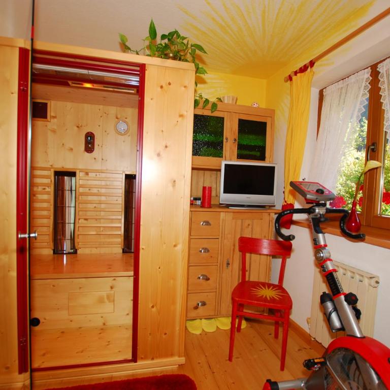 Haus Tasser - Apartment mit 3 Schlafzimmern und Balkon - 13