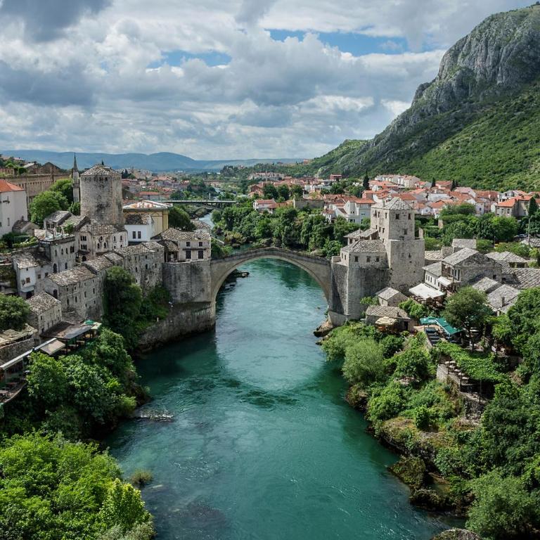 Guest House Ivano - Two-Bedroom Apartment with Balcony - 38