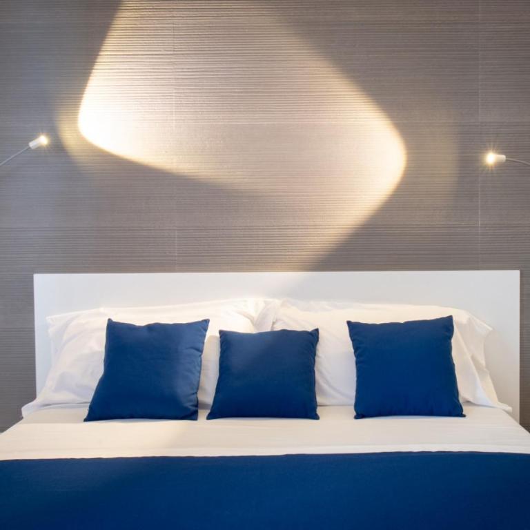 Il Siculo - Double Room with Balcony - 4