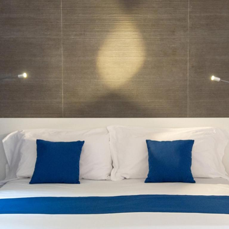 Il Siculo - Double Room with Balcony - 3