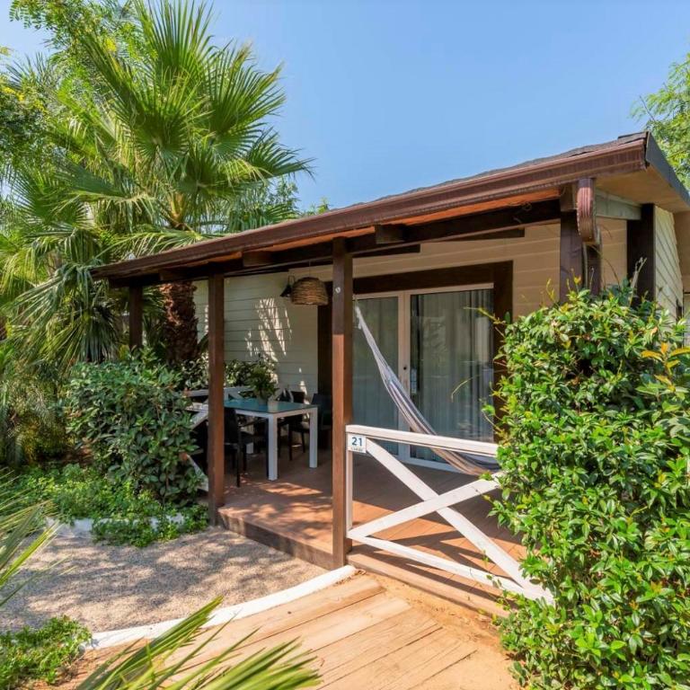 La Siesta Salou Resort & Camping - Two-Bedroom Bungalow Premium - 1