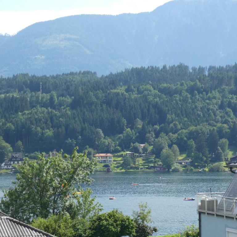 Villa Rauter - Doppelzimmer mit Balkon - 2