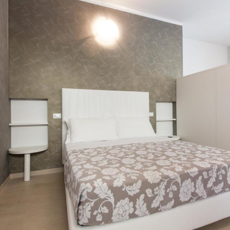 Hotel Palos - Appartamento Monolocale - 1