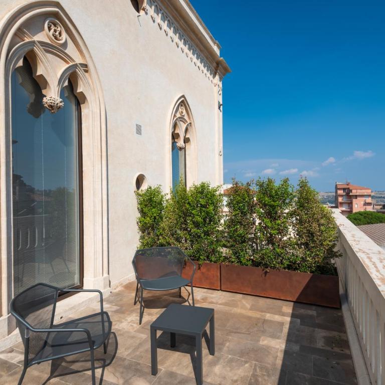 Villa Boscarino Boutique Hotel & Spa - Camera Deluxe Matrimoniale/Doppia con Letti Singoli con Balcone - 11