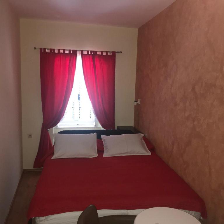 Villa Miramare , Dobrota seafront - Apartment with Terrace - 20